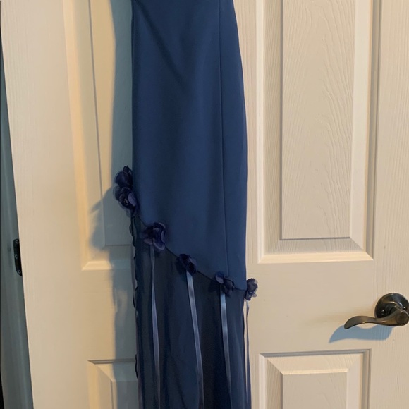 Long dress - Picture 3 of 3